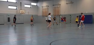 Fußballspiel Schüler-Lehrer 2019-15.jpg