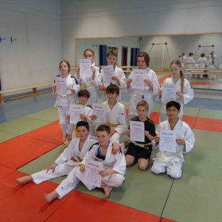 Judopruefung_Gruppe1.JPG