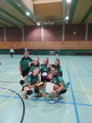 Volleyball Stadtmeister Maedchen-01.JPG
