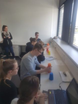 Biokurse arbeiten am Gehirn - 03.JPG