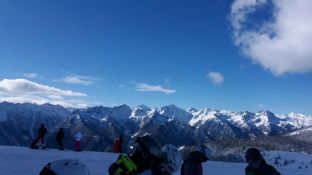 Skifreizeit 2018-18 Tiefschnee wurde auch getestet. läuft (Lea).JPG