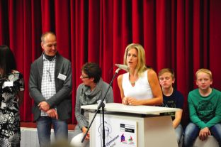 Begruessung und Sommerfest 14.jpg