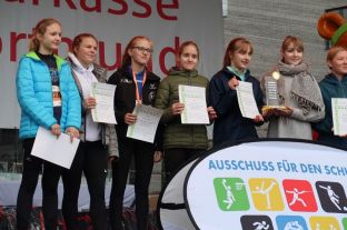 Phoenixlauf 2019 - Siegertypen-06.JPG