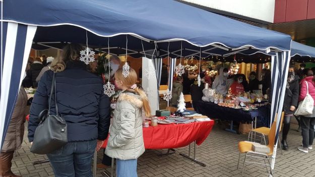 Weihnachtsbasar_1.jpg