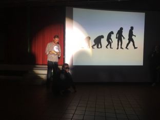 Science Slam -10 Grabe 3.jpg