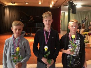 Tag des Lobes 2019-20.jpg